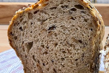 Quark-Korn-Brot Krume